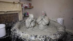 mud-wrestling-with-candy_16.jpg